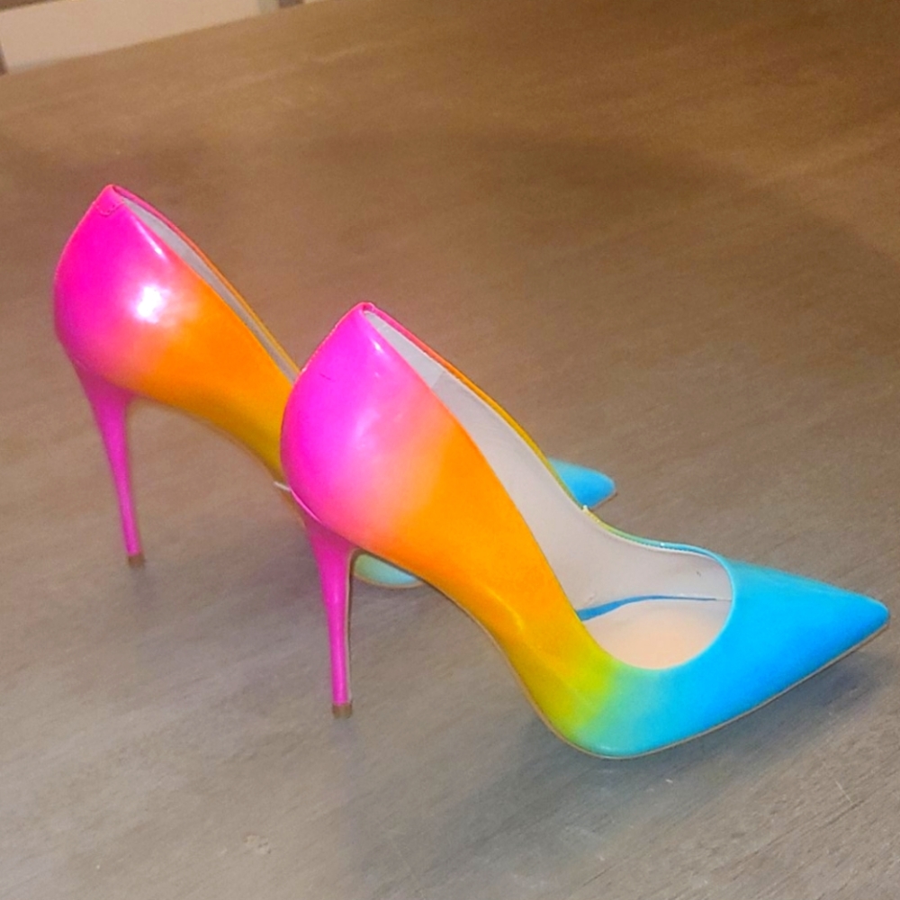 Brand new steve madden pointy toe pumps